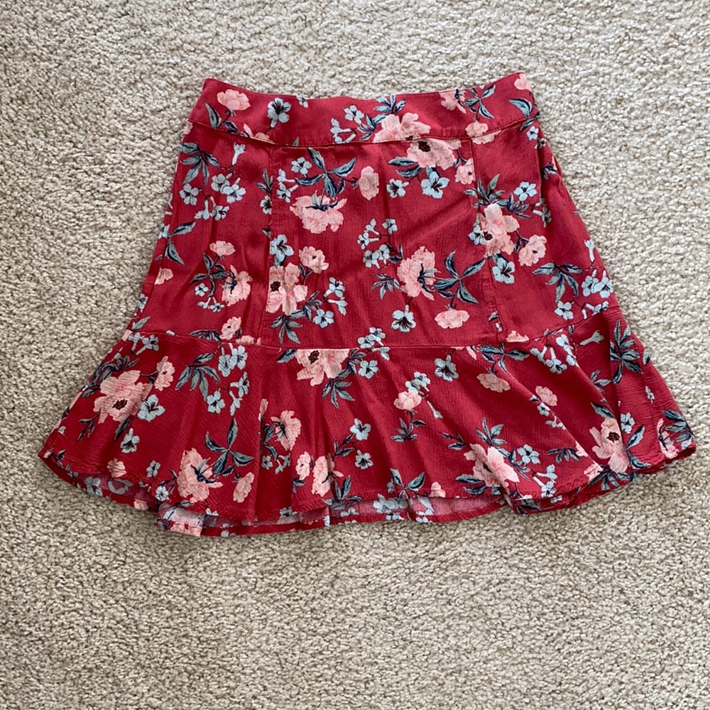 American Eagle red/pink mini skirt